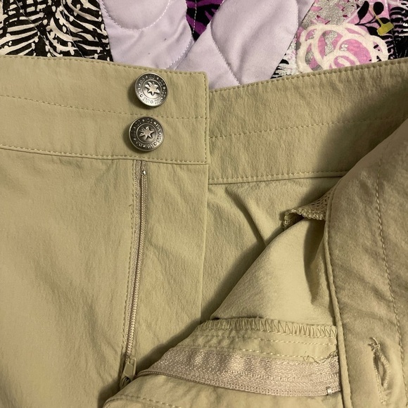 Isis Mini GOLF Skirt 14‎ khaki tan, 3 Pockets  Zip / Buttons Nylon Spandex - Picture 7 of 10